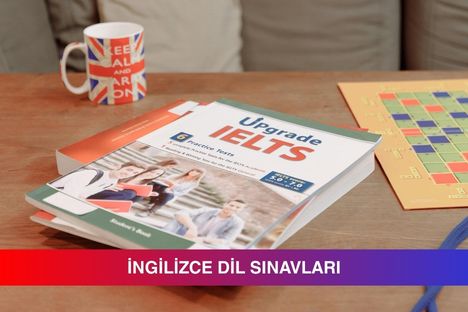 Birleşik Krallık üniversitelerine başvurularda kabul edilen İngilizce dil sınavları, üniversitelerin IELTS şartları, ücretler ve kayıt süreci gibi konularda önemli bilgilerin yer aldığı BEB içeriğini tanıtan görsel