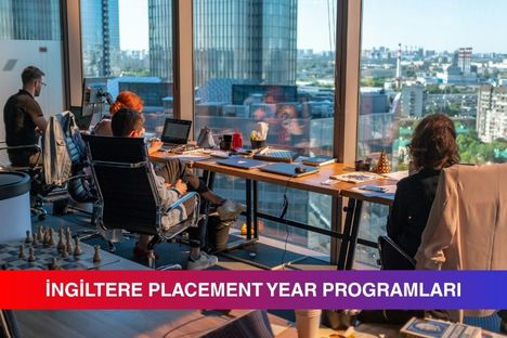 İngiltere'de üniversite eğitiminin bir parçası olarak profesyonel çalışma deneyimi edinilmesini sağlayan placement year programlarına dair önemli bilgilerin aktarıldığı BEB içeriğine yönlendiren görsel
